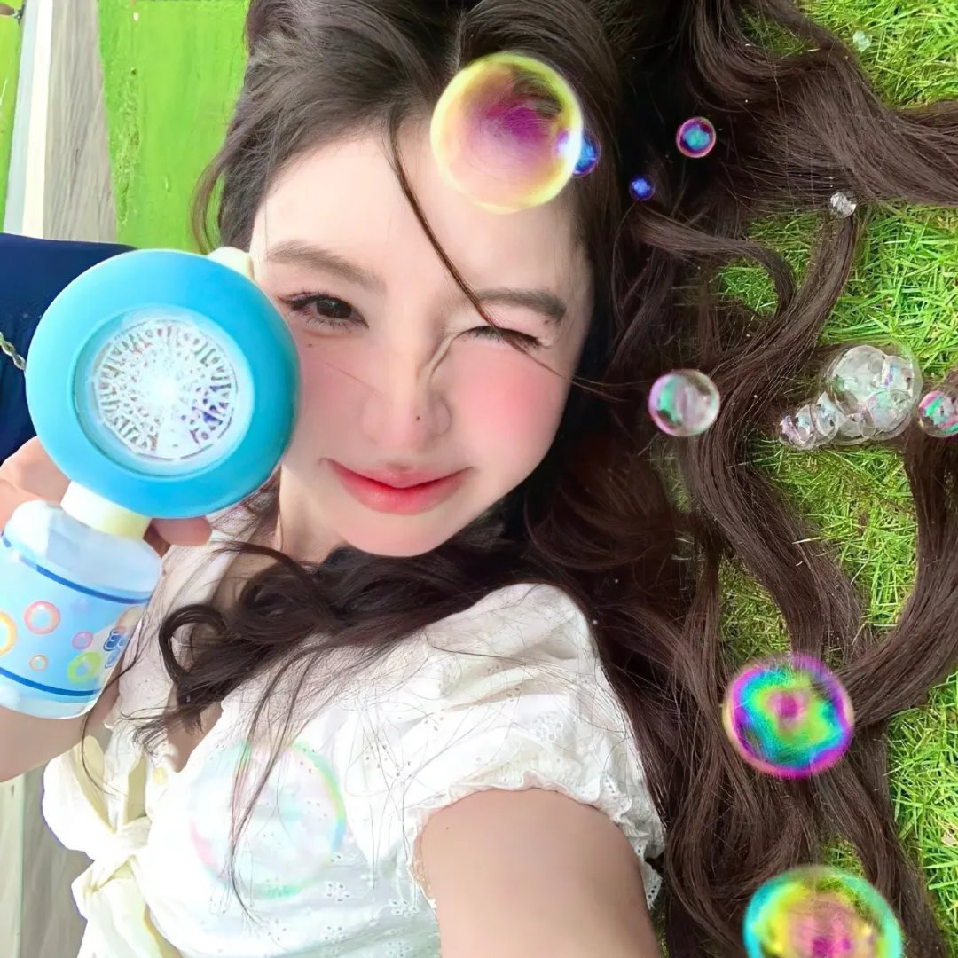 海棠不惜胭脂色